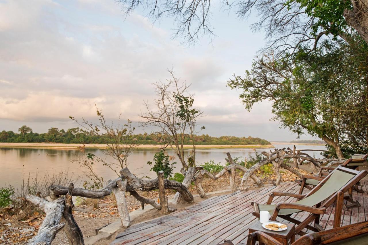 Selous River Camp Kwangwazi ภายนอก รูปภาพ