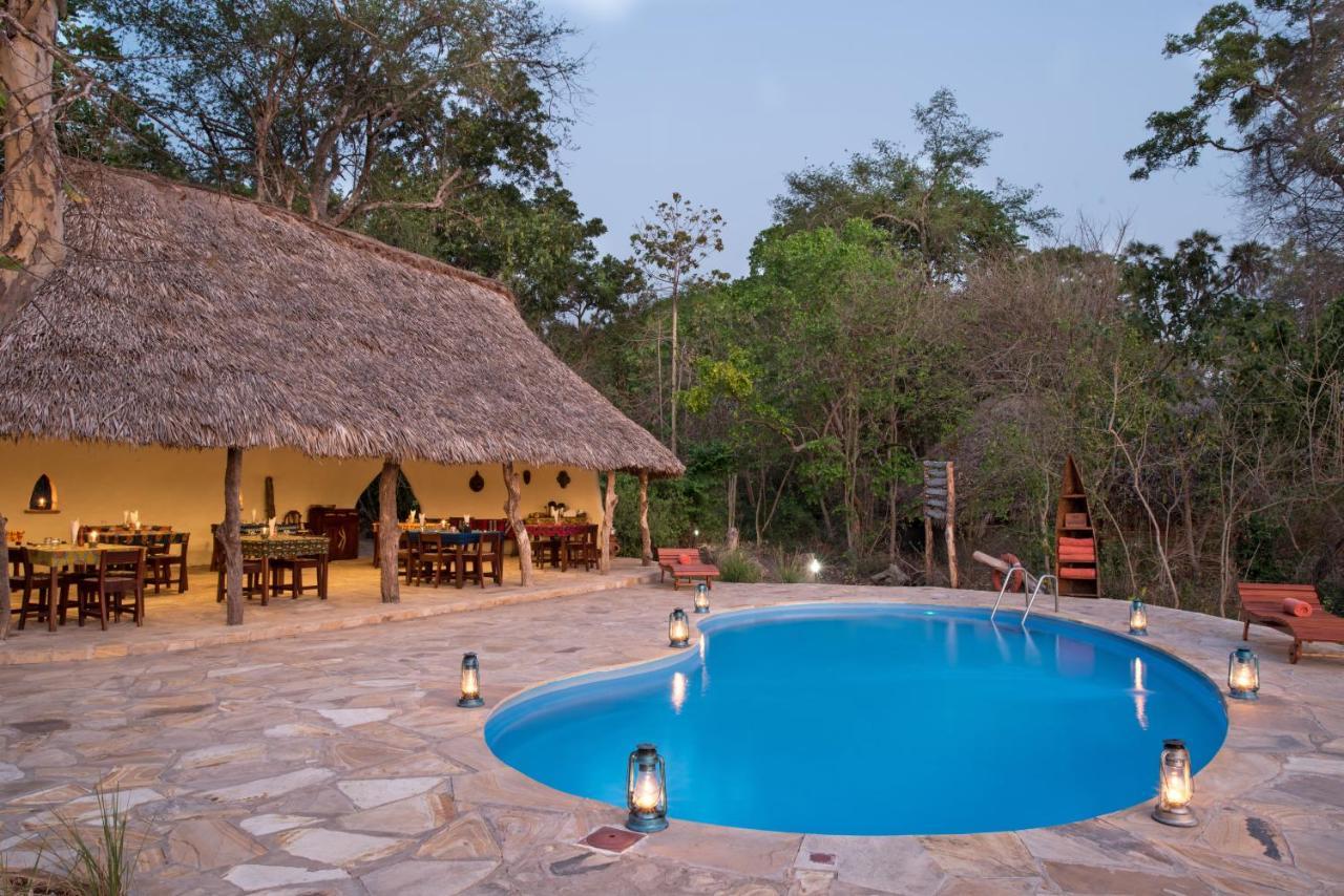 Selous River Camp Kwangwazi ภายนอก รูปภาพ
